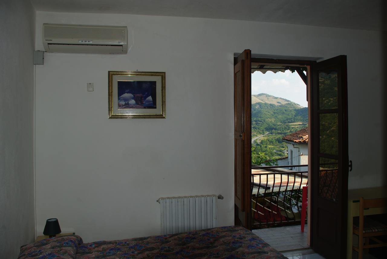 Le Due Lanterne Hotel Aieta Exterior foto